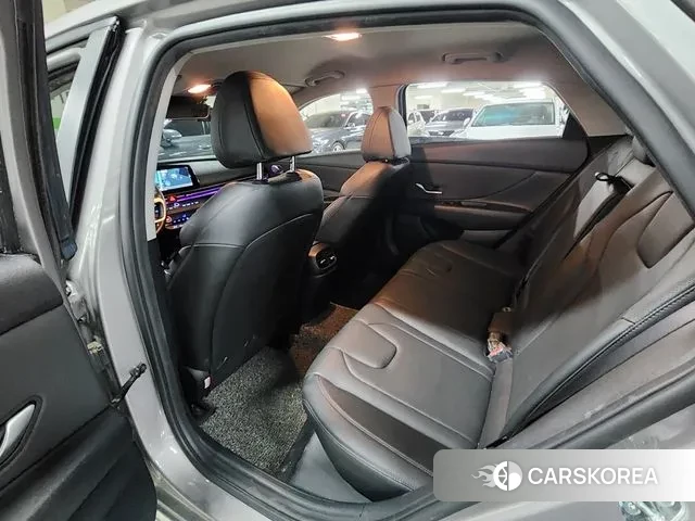 Hyundai Avante (CN7) 2021 Серый из Кореи, фото 3