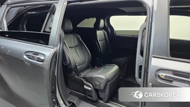 Toyota Sienna 4th Generation 2025 Серый из Кореи, фото 3