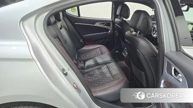 Genesis G70 2018 Серебряный из Кореи, фото 3