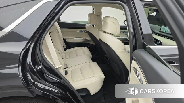 Genesis GV70 2023 Черный из Кореи, фото 3