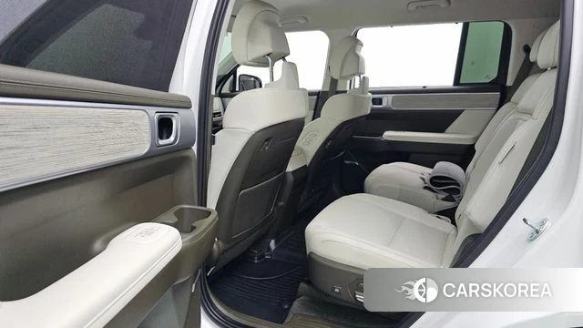 Hyundai Santa Fe (MX5) 2024 Белый из Кореи, фото 3
