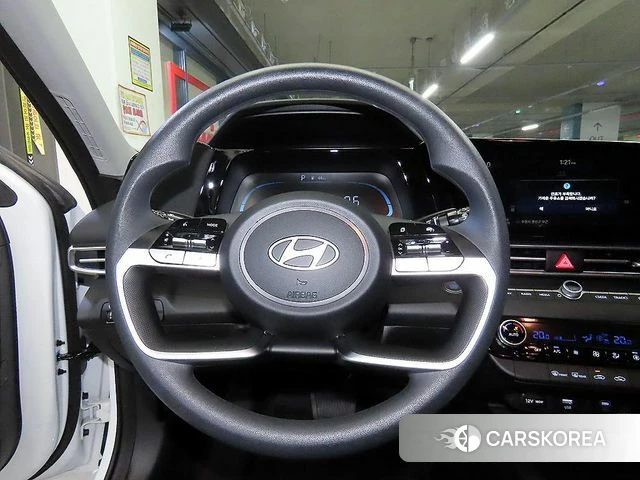 Hyundai The New Avante (CN7) 2026 Белый из Кореи, фото 3