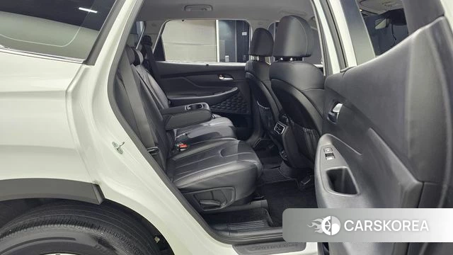 Hyundai The New Santa Fe 2021 Белый из Кореи, фото 3