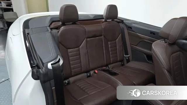 BMW 4 Series (G22) 2021 Белый из Кореи, фото 3