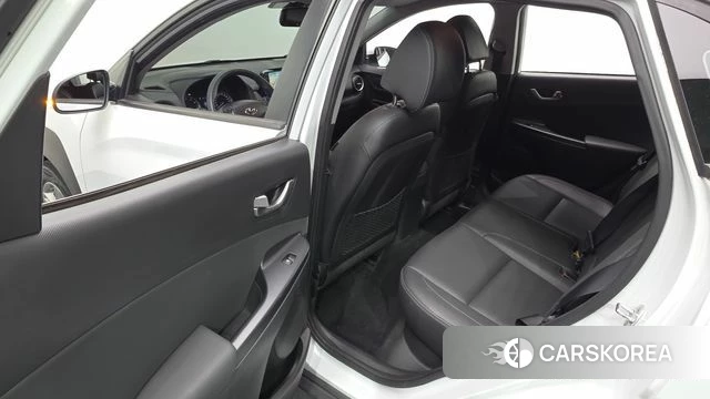 Hyundai Kona 2018 Белый из Кореи, фото 3