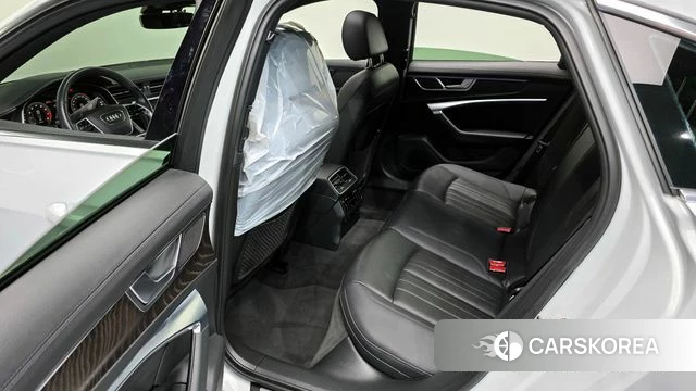 Audi A6 (C8) 2021 Белый из Кореи, фото 3