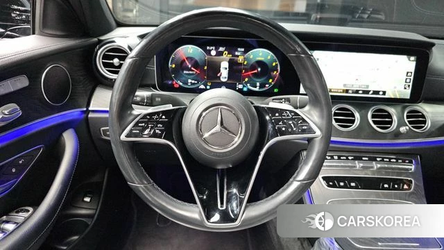 Mercedes-Benz E-Class W213 2022 Черный из Кореи, фото 3