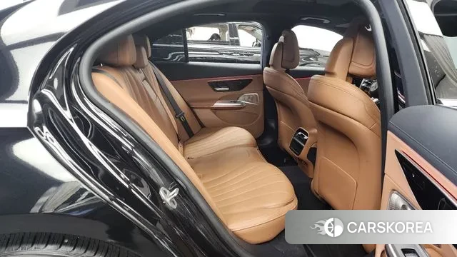 Mercedes-Benz E-Class W214 2024 Черный из Кореи, фото 3