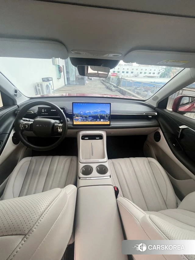 Aian AION V 2024 Красный из Китая, фото 3