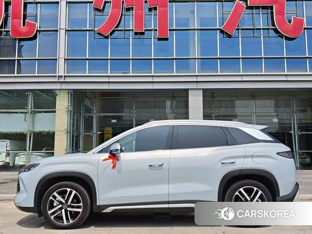 BYD Song L DM 2025 Серебристо-серый из Китая, фото 3