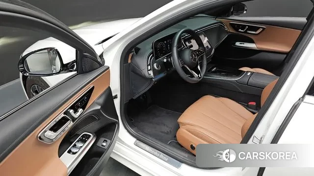 Mercedes-Benz E-Class W214 2025 Белый из Кореи, фото 3