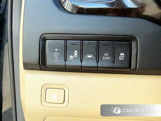 Kia The New Carnival 2018 Черный из Кореи, фото 3