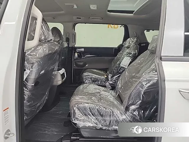 Kia The New Carnival 4th Generation 2025 Белый из Кореи, фото 3