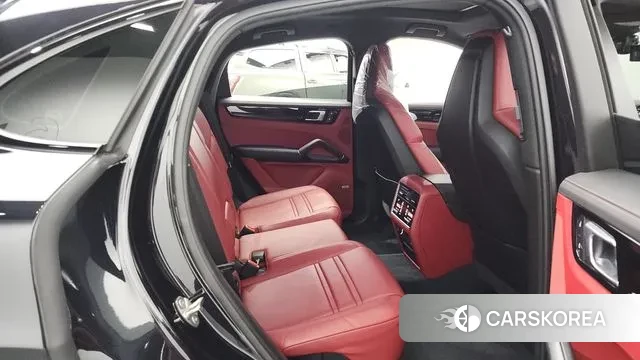 Porsche Cayenne (PO536) 2022 Черный из Кореи, фото 3