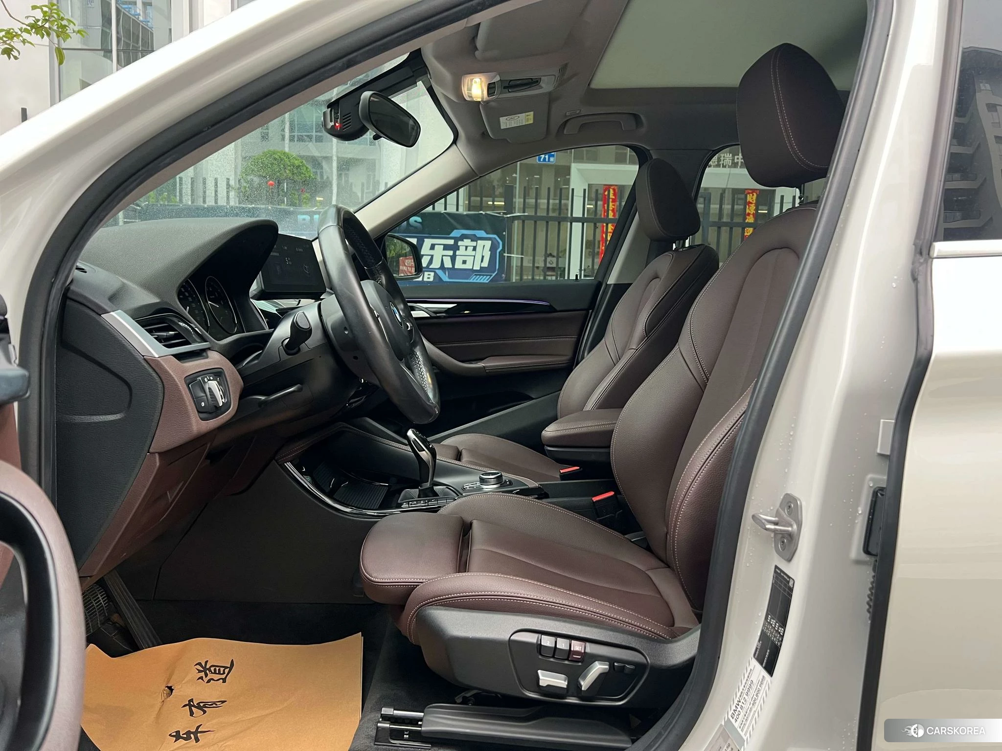 BMW X1 2021 Белый из Китая, фото 3