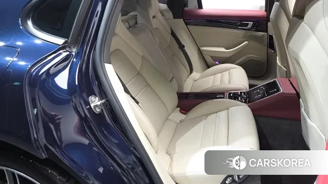 Porsche Panamera (971) 2018 Синий из Кореи, фото 3