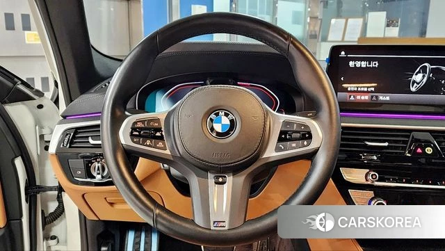 BMW 5 Series (G30) 2022 Белый из Кореи, фото 3