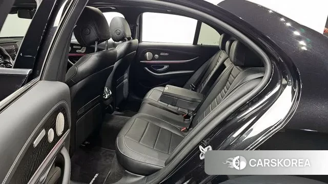 Mercedes-Benz E-Class W213 2022 Черный из Кореи, фото 3