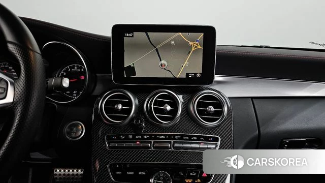 Mercedes-Benz C-Class W205 2018 Белый из Кореи, фото 3