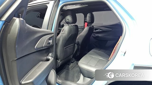 Chevrolet (GM Daewoo) Trailblazer 2022 Небесно-голубой из Кореи, фото 3