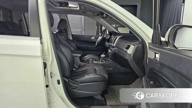 Ssangyong Rexton Sports 2018 Белый из Кореи, фото 3
