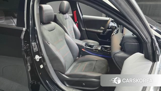 Mercedes-Benz A-Class W177 2020 Черный из Кореи, фото 3