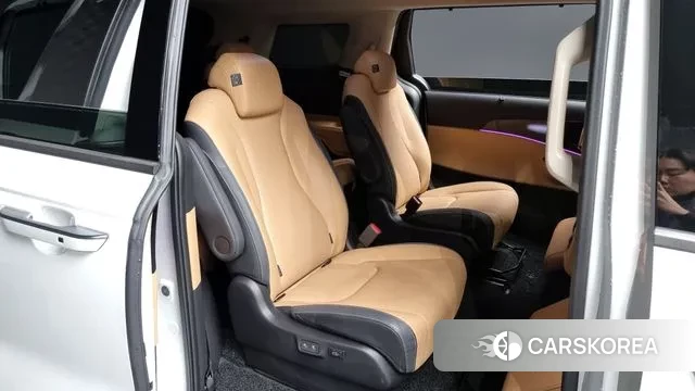 Kia Carnival 4th generation 2023 Белый из Кореи, фото 3