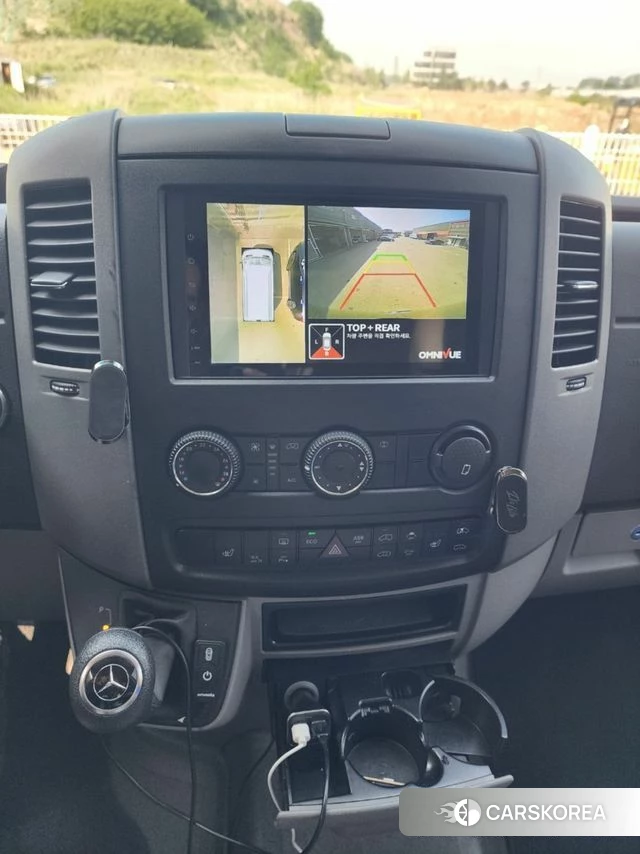 Mercedes-Benz Sprinter 2018 Песочный из Кореи, фото 3