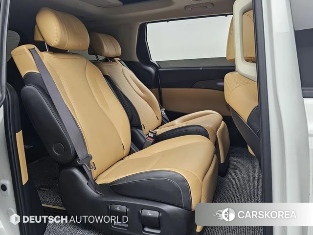 Kia Carnival 4th generation 2023 Белый из Кореи, фото 3