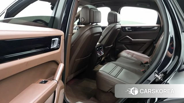 Porsche Cayenne (PO536) 2021 Черный из Кореи, фото 3