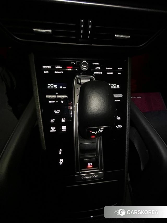 Porsche Cayenne (PO536) 2021 Черный из Кореи, фото 3