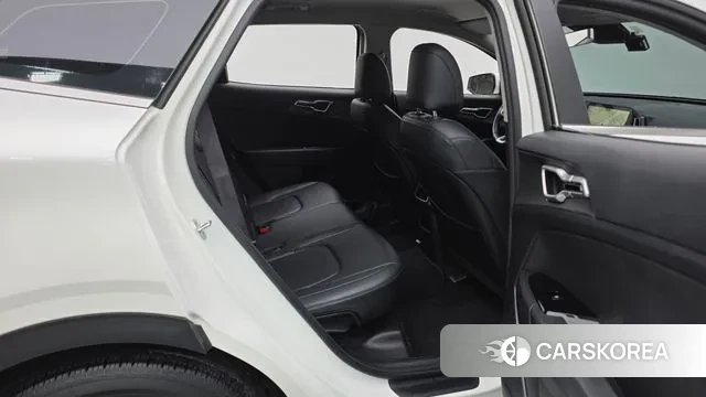 Kia Sportage 5th Generation 2022 Белый из Кореи, фото 3