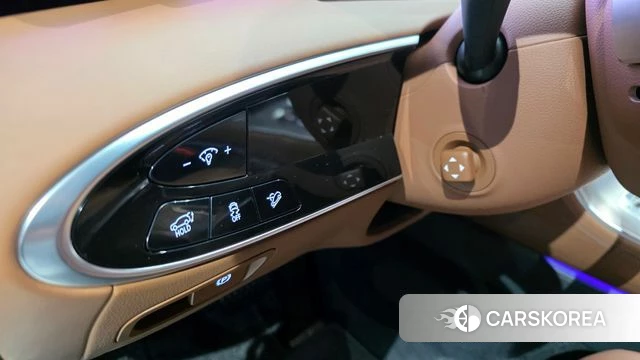 Genesis GV70 2026 Белый из Кореи, фото 3