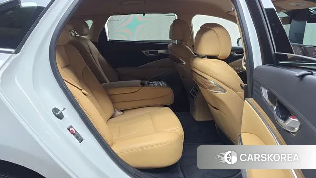 Kia The New K9 2nd generation 2022 Белый из Кореи, фото 3