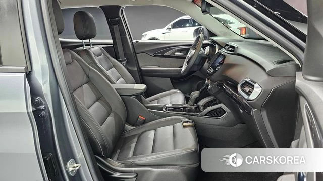 Chevrolet (GM Daewoo) Trailblazer 2021 Серый из Кореи, фото 3