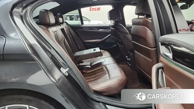 BMW 5 Series (G30) 2021 Серый из Кореи, фото 3