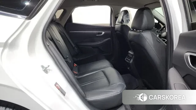 Hyundai Sonata (DN8) 2022 Белый из Кореи, фото 3