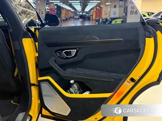 Lamborghini Urus 2024 Желтый из Кореи, фото 3