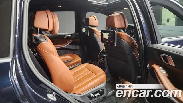 BMW X7 (G07) 2021 Черный из Кореи, фото 3