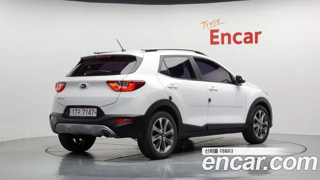 Kia Stonic 2018 Белый из Кореи, фото 3