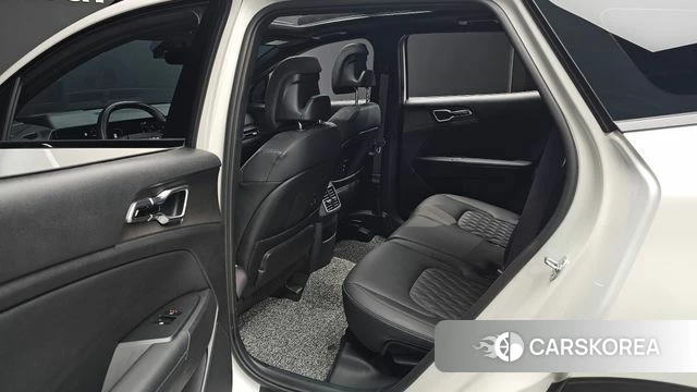 Kia The New Sportage 5th Generation 2025 Белый из Кореи, фото 3