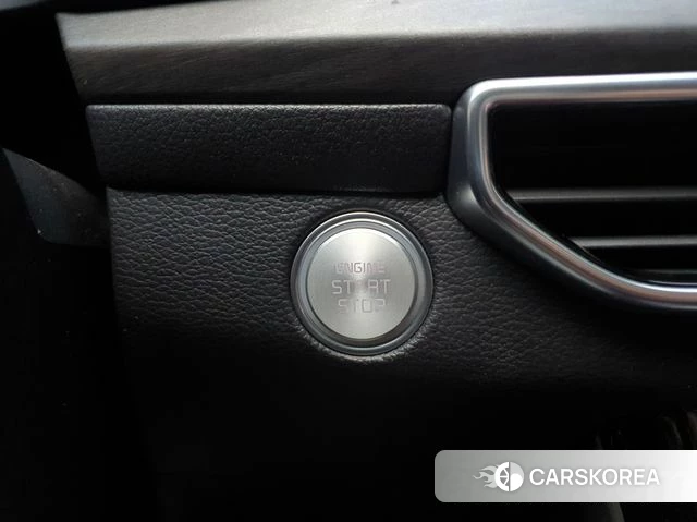 Kia K7 Premier 2019 Черный из Кореи, фото 3