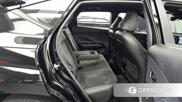 Hyundai Kona (SX2) 2024 Черный из Кореи, фото 3