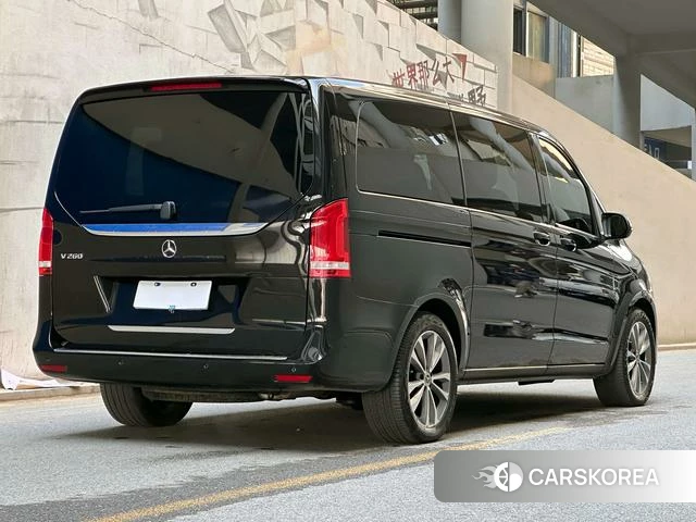 Mercedes-Benz V-class id 4213425 из Китая 3
