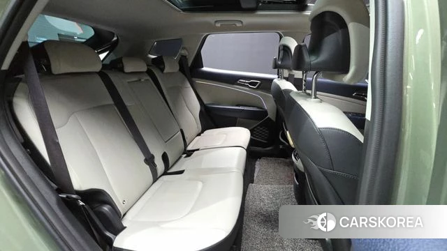 Kia Sportage 5th Generation 2022 Темно-зеленый из Кореи, фото 3