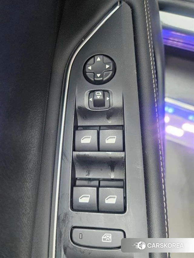 Peugeot 5008 second generation 2024 Серый из Кореи, фото 3