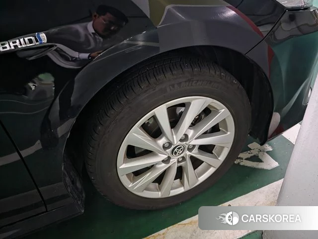 Toyota Camry (XV70) 2024 Черный из Кореи, фото 3