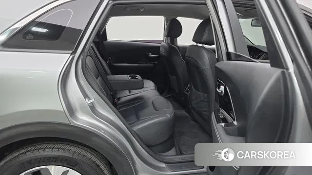 Kia Niro EV 2021 Серебристо-серый из Кореи, фото 3