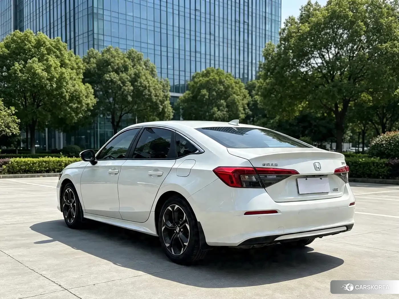 Honda Civic 2022 Белый из Китая, фото 3