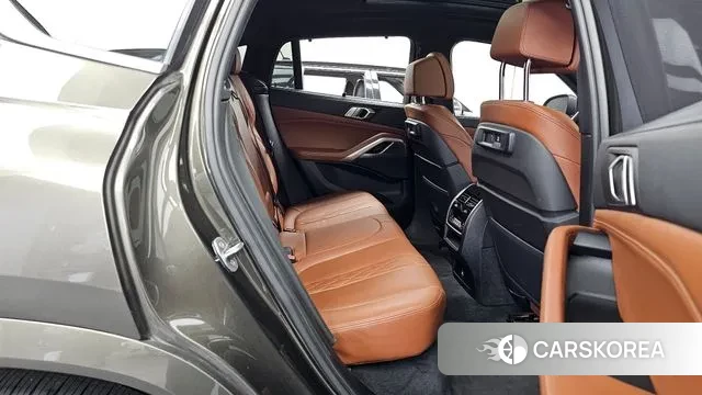 BMW X6 (G06) 2022 Песочный из Кореи, фото 3